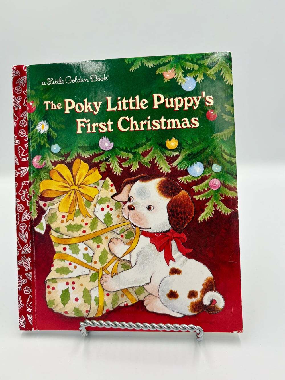 The Poky Little Puppy’s First Christmas (2002) – Little Golden Book